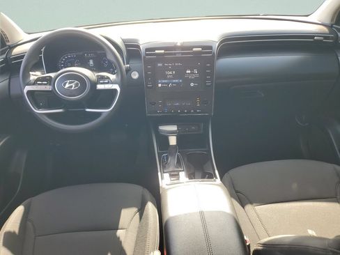 Certified 2024 Hyundai Tucson SEL FWD image 11