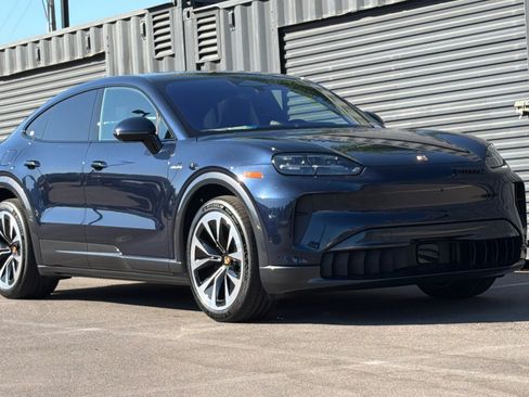 Used 2026 Porsche Cayenne Electric Coupe AWD/4WD image 10