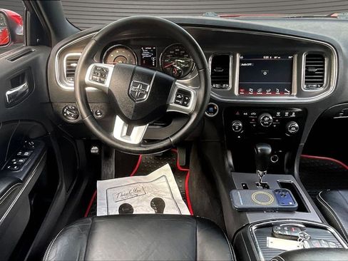 Used 2012 Dodge Charger R/T RWD image 8