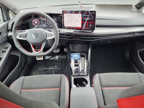 New 2026 Volkswagen GTI SE FWD image 17