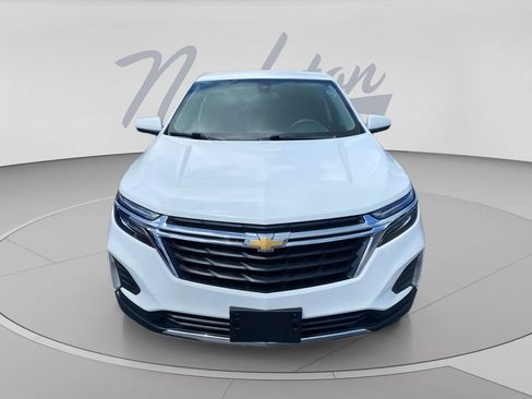 Used 2023 Chevrolet Equinox LT AWD/4WD image 3