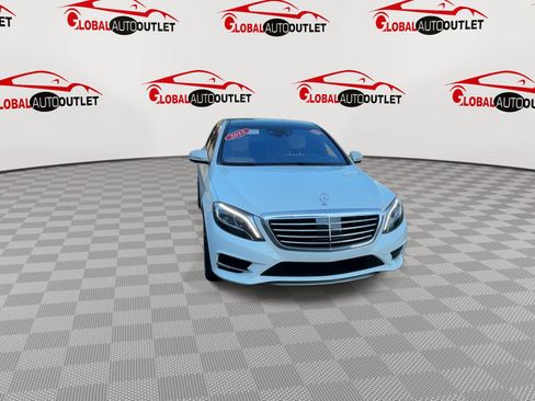 Used 2015 Mercedes-Benz S 550 Sedan image 3