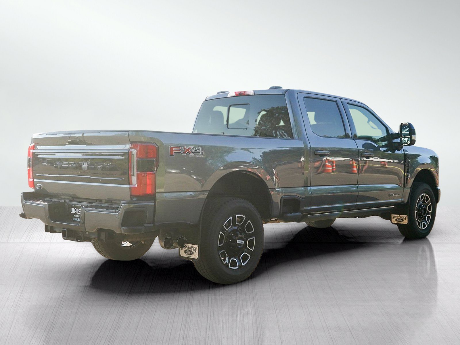 Used 2026 Ford F350 Platinum AWD/4WD image 7