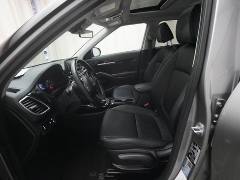 Used 2023 Kia Seltos S AWD/4WD image 8