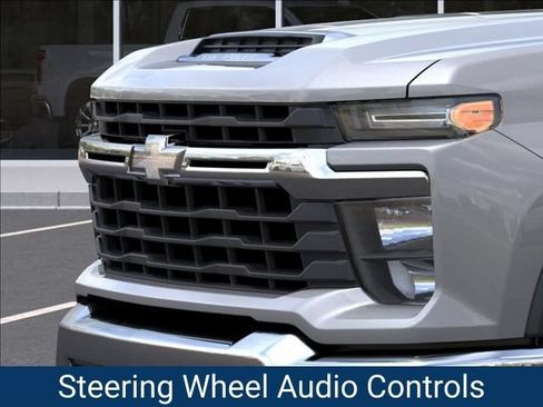 New 2026 Chevrolet Silverado 2500 LT w/ Convenience Package AWD/4WD image 15