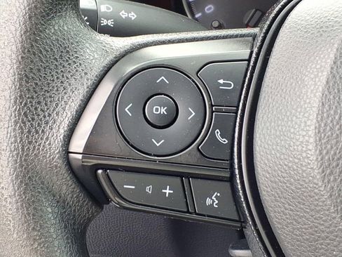 Used 2019 Toyota RAV4 LE AWD/4WD image 12