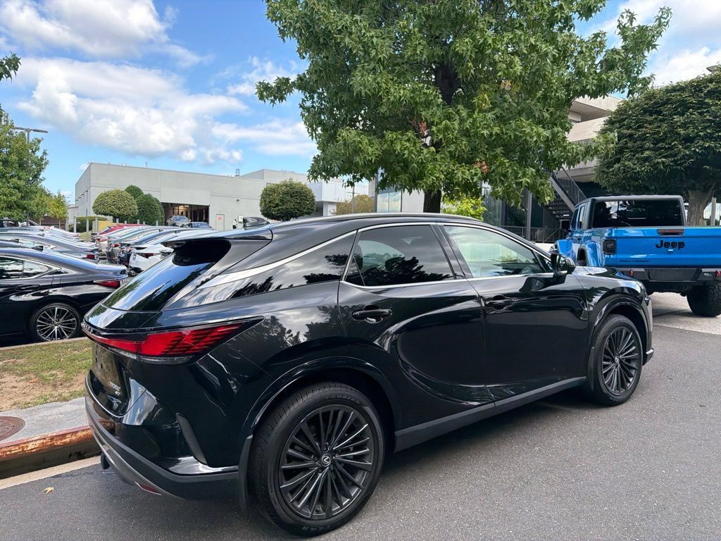 Certified 2024 Lexus RX 350 Premium w/ Kick Sensor & Tow Package AWD/4WD image 14