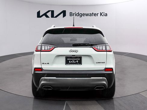 Used 2019 Jeep Cherokee Limited image 5