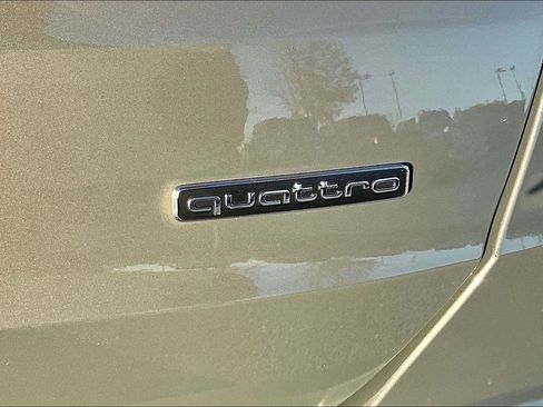 Used 2023 Audi Q3 2.0T Premium image 18