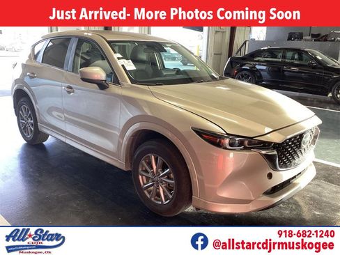 Used 2024 MAZDA CX-5 AWD 2.5 S w/ Select Package image 1