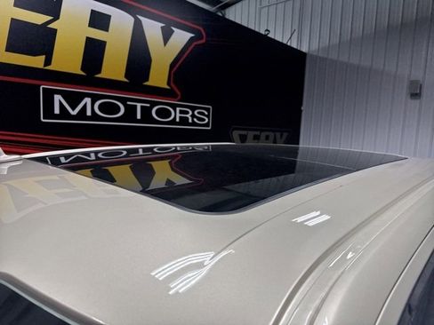 Used 2018 Ford F150 King Ranch w/ Equipment Group 601A Luxury image 4