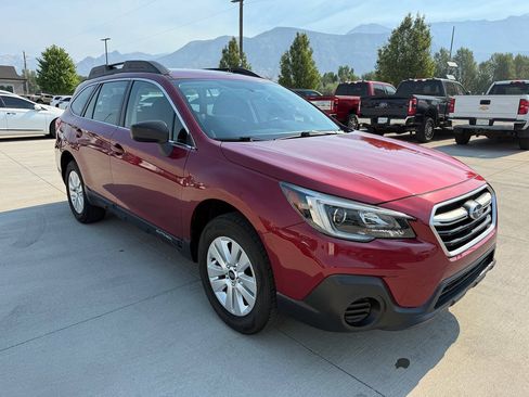 Used 2018 Subaru Outback 2.5i AWD/4WD image 1