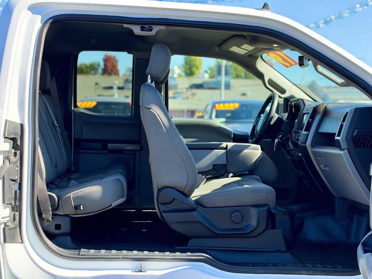 Used 2019 Ford F150 XLT w/ Max Trailer Tow Package AWD/4WD image 13