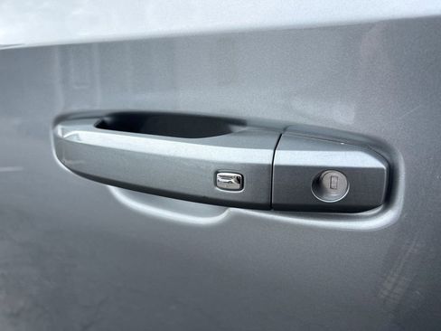 Used 2025 Chevrolet Suburban RST w/ Comfort Package image 14