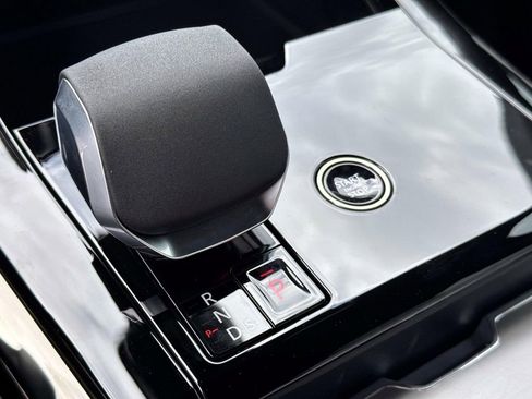 New 2026 Land Rover Range Rover Sport SE image 23