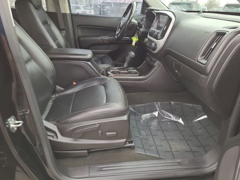 Used 2016 GMC Canyon SLT w/ Driver Alert Package image 22