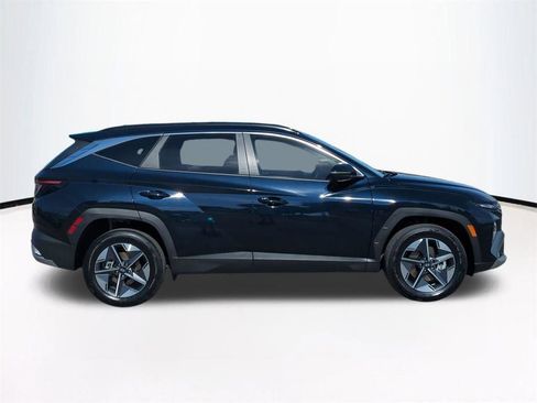 Used 2025 Hyundai Tucson SEL AWD/4WD image 4