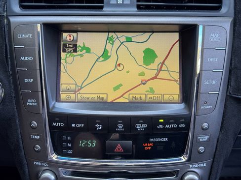 Used 2010 Lexus IS 350C RWD image 24
