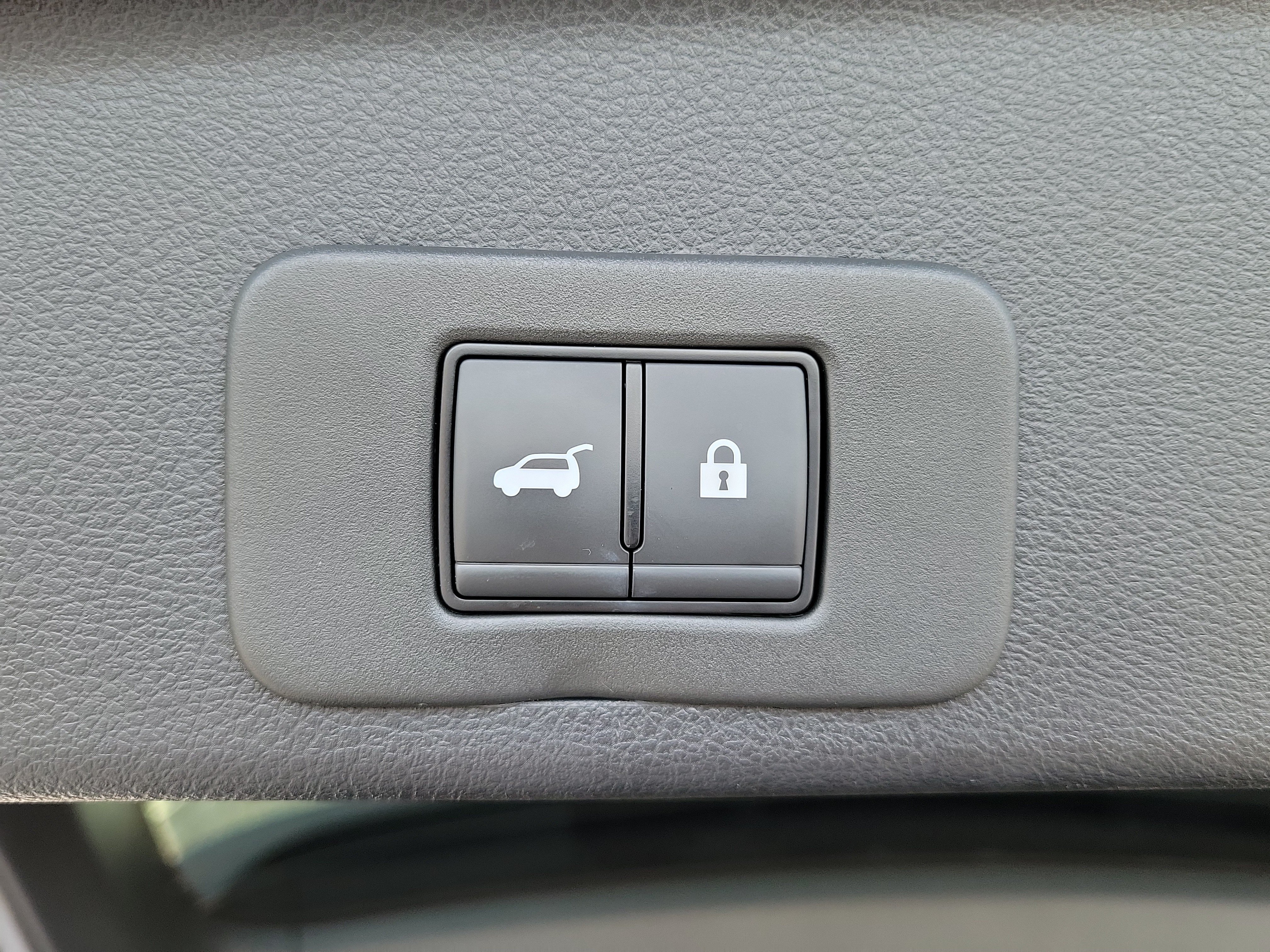 Certified 2025 Nissan Murano SV AWD/4WD image 9