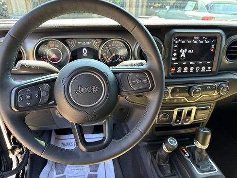 Used 2023 Jeep Wrangler Sport AWD/4WD image 16