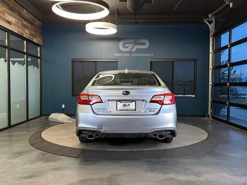 Used 2019 Subaru Legacy 3.6R Limited AWD/4WD image 4