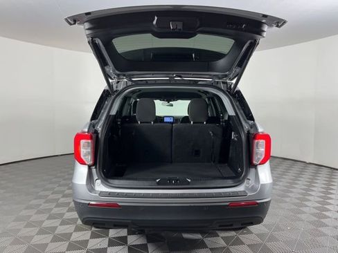 Used 2022 Ford Explorer XLT image 49