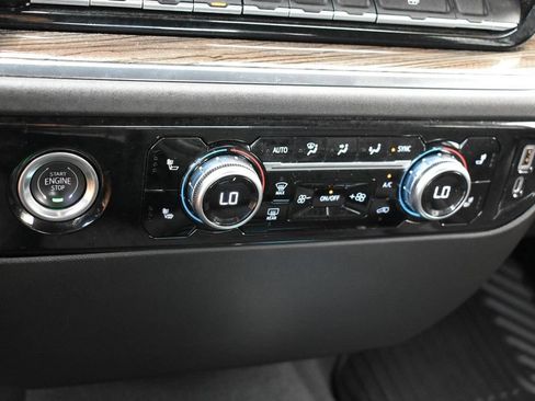 Used 2023 GMC Sierra 1500 Elevation AWD/4WD image 23