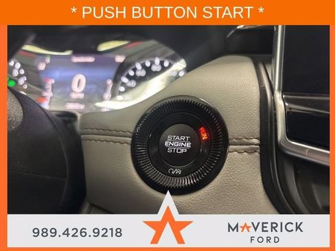Used 2023 Jeep Compass Limited AWD/4WD image 19