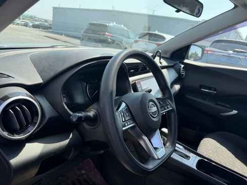 Used 2023 Nissan Kicks SV FWD image 16