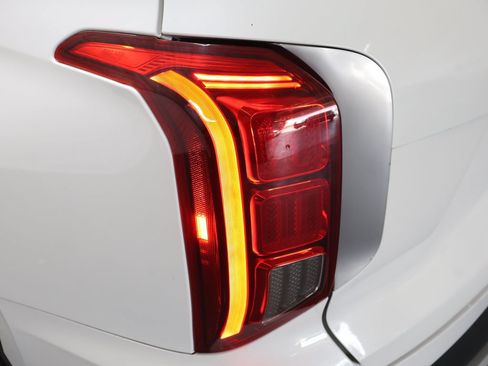 Used 2021 Hyundai Palisade SEL w/ Convenience Package FWD image 28