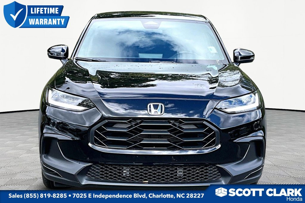 Used 2024 Honda HR-V Sport image 2