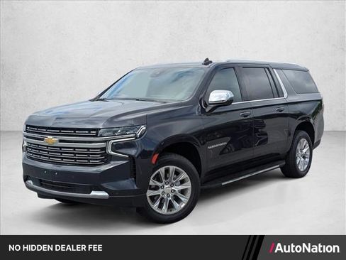 Used 2023 Chevrolet Suburban Premier RWD image 1