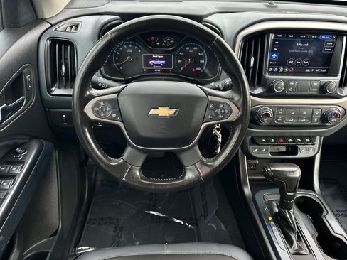 Used 2020 Chevrolet Colorado Z71 image 16