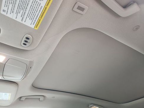 Used 2022 Lincoln Nautilus Reserve image 19