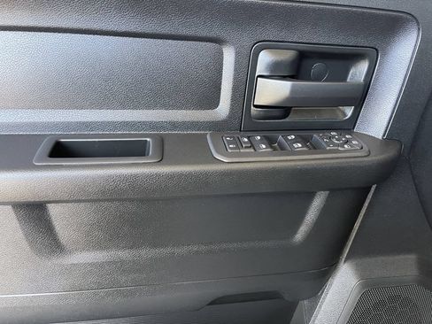 New 2026 RAM 2500 Tradesman AWD/4WD image 9