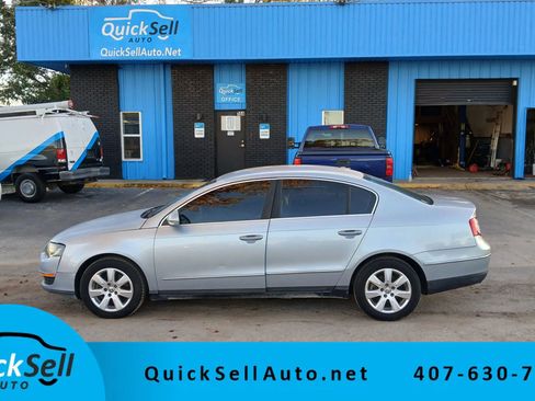 Used 2007 Volkswagen Passat 2.0T image 1