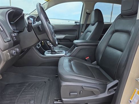 Used 2022 Chevrolet Colorado ZR2 image 10