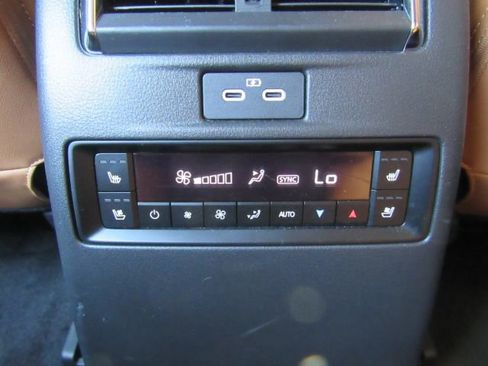 Used 2024 MAZDA CX-90 3.3 Turbo S w/ Premium Plus image 31