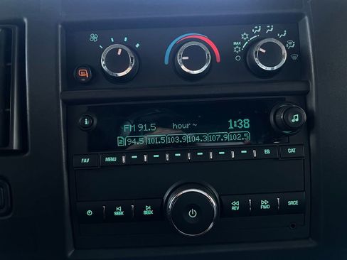 Used 2024 GMC Savana 2500 w/ Driver Convenience Package image 26