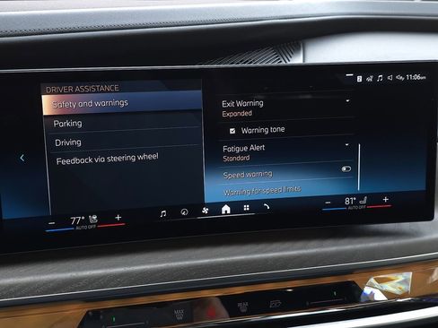 Used 2024 BMW i7 xDrive60 w/ Executive Package image 53