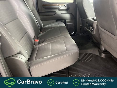 Certified 2022 Chevrolet Silverado 1500 LT Trail Boss w/ Convenience Package II AWD/4WD image 18