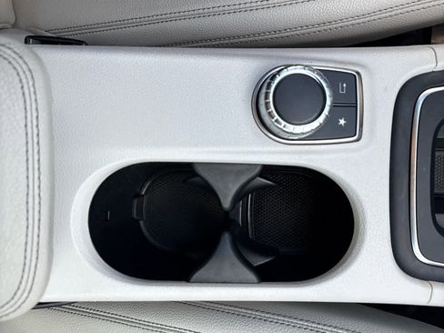 Used 2017 Mercedes-Benz CLA 250 4MATIC image 17