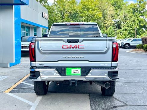 New 2025 GMC Sierra 2500 SLT w/ SLT Convenience Package image 4