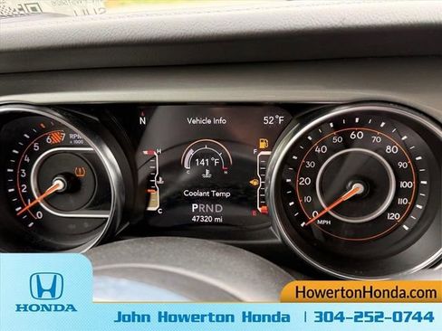 Used 2023 Jeep Wrangler Unlimited Sahara AWD/4WD image 21