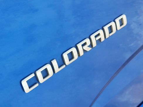 Used 2020 Chevrolet Colorado Z71 AWD/4WD image 13