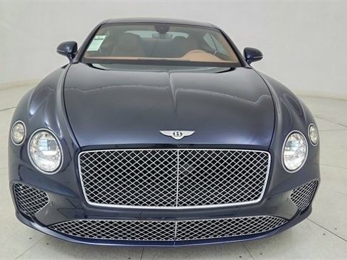 Used 2022 Bentley Continental GT image 13