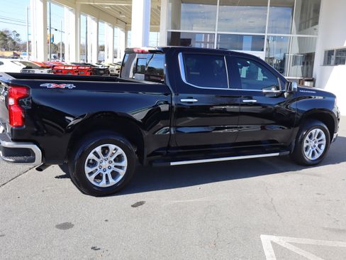 Used 2024 Chevrolet Silverado 1500 LTZ w/ Technology Package image 11