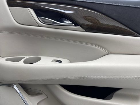 Used 2019 Cadillac Escalade Luxury AWD/4WD image 47