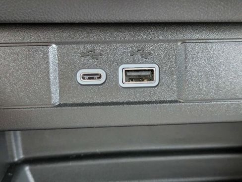 Used 2026 Chevrolet Colorado Trail Boss AWD/4WD image 23
