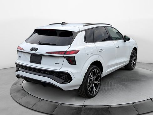 New 2026 Audi Q3 quattro 2.0T image 7